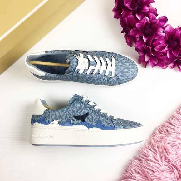 SALE Michael Kors Poppy Lace Up Sneakers - Picture 3 of 7